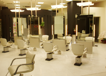 シオン 磯子店 | 上大岡のヘアサロン シオン 磯子店 | 上大岡のヘアサロン