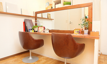 Lilou by Frames 川口店 | 川口のヘアサロン