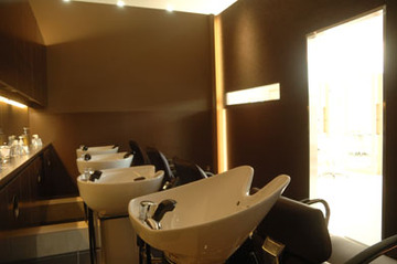 ＺＥＬＥ鴻巣 | 鴻巣のヘアサロン