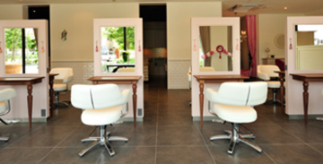 CｈｏｕCｈｏｕ | 高坂のヘアサロン