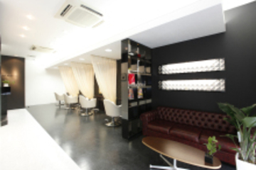 FREVD | 小山のヘアサロン