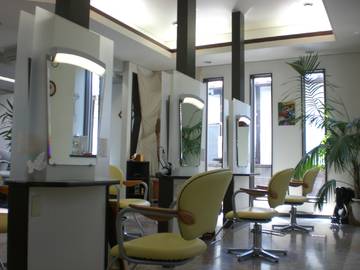 coiffure Cest la vie! | 前橋のヘアサロン