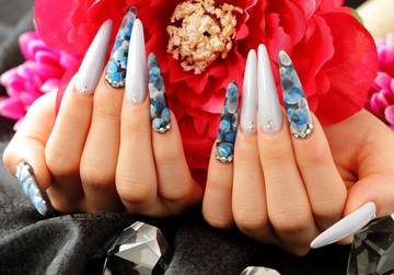 Nailsaion Brille | 金山のネイルサロン