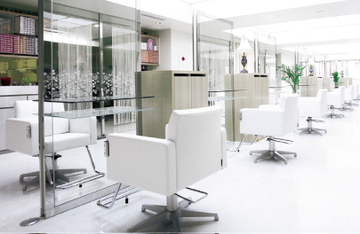 Ar and e.m.a ~ヘアサロン~ | 栄/矢場町のヘアサロン Ar and e.m.a ~ヘアサロン~ | 栄/矢場町のヘアサロン