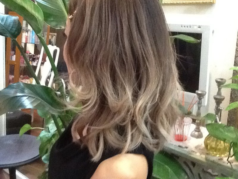 feliz | 栄/矢場町のヘアサロン