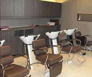 FuFu 大治店 | 愛西のヘアサロン