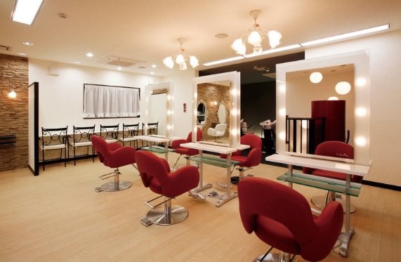 ミルフィック　藤枝 | 藤枝のヘアサロン