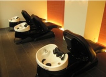 クリスタルマジック 松原店 CRYSTAL MAGIC | 松原のヘアサロン