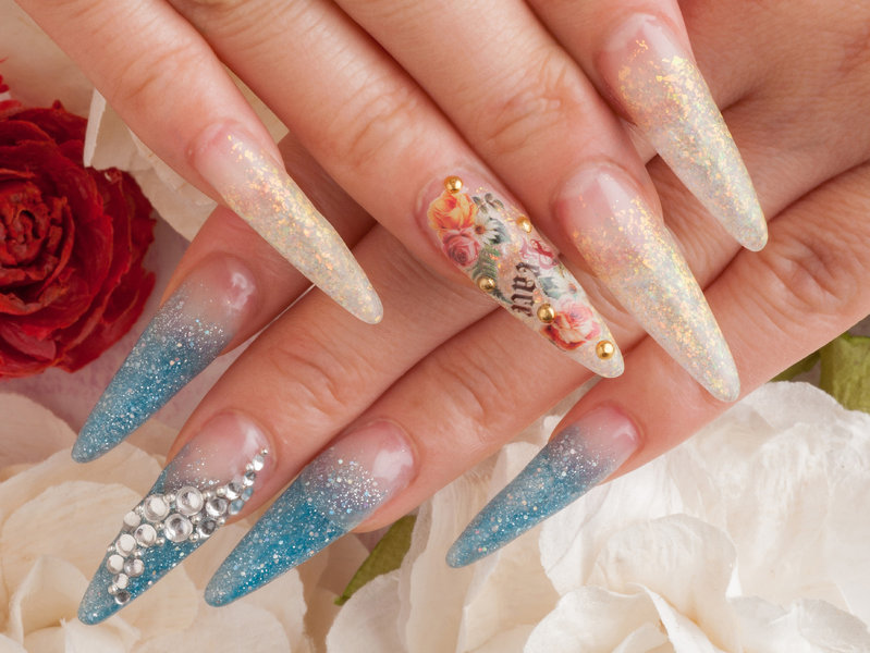 ネイルサロン La La Peach | 心斎橋のネイルサロン