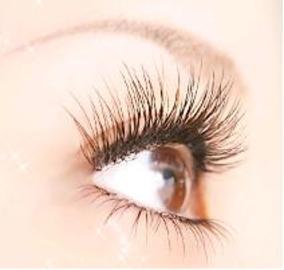 まつげエクステ専門美容室 CANDY more　大阪梅田店 | 梅田のアイラッシュ