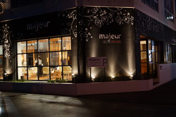 TWINCOME majeur | 泉佐野のヘアサロン