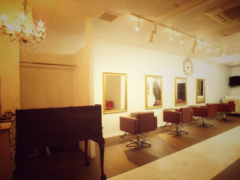 mocca | 高槻のヘアサロン