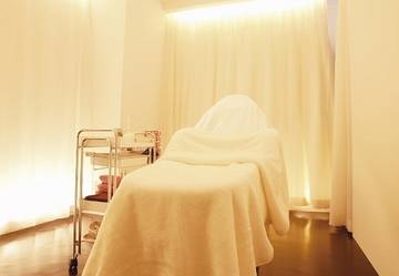 SUPREAM 三宮店 | 元町のエステサロン