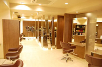 ヘアーズ ラフィナート hairs Raffinato | 三宮のヘアサロン ヘアーズ ラフィナート hairs Raffinato | 三宮のヘアサロン