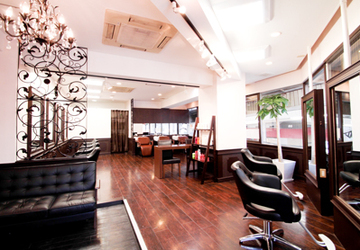 FAMILY'S  六甲店 | 灘/六甲(摩耶)のヘアサロン