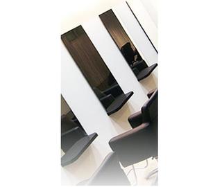 482 ヨンハチニ | 明石のヘアサロン