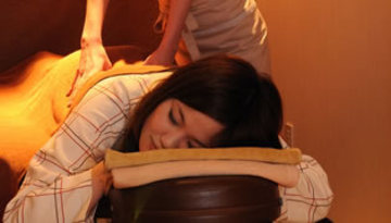 コリとり名人癒庵四条大橋本店 | 四条烏丸/五条/西院のリラクゼーション