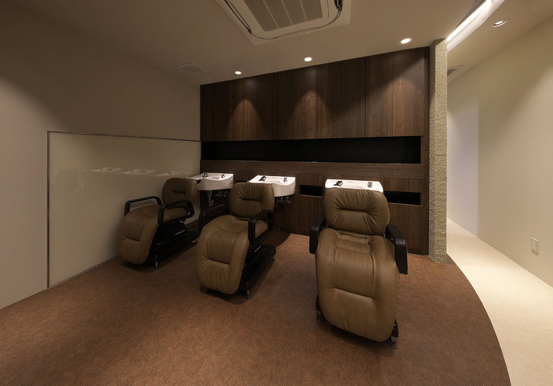 つだ美容室 近鉄奈良駅前店 | 奈良のヘアサロン