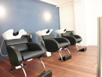 サロンズ 五日市中央店 SALONS HAIR | 横川/十日市/舟入/西広島のヘアサロン