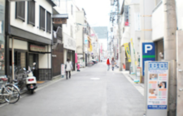 SALONS袋町店 | 袋町/本通/紙屋町/立町のヘアサロン