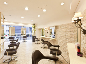 ×8 By eight | 名駅のヘアサロン ×8 By eight | 名駅のヘアサロン