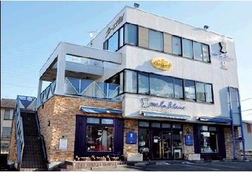 リラクションヘア ハルナ | 豊橋のヘアサロン