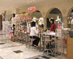 ネルパラネイルカウンター 半田パワードーム店 | 半田のネイルサロン