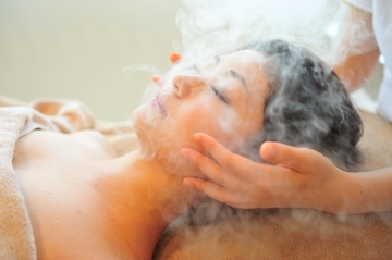 冷凍美容専門店　アウラ | 心斎橋のエステサロン