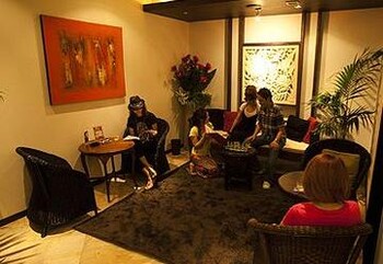 OLIVE SPA 西梅田店 | 梅田のリラクゼーション