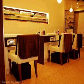 Dear Nail Salon 大阪マルビル店 | 梅田のネイルサロン