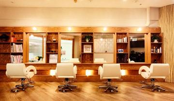 TREVOR DE'RTISAN | 梅田のヘアサロン TREVOR DE'RTISAN | 梅田のヘアサロン