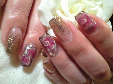 ＮａｉｌＳａｌｏｎ ＯＰＵＳ | 梅田のネイルサロン