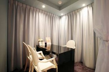 ＳＵＰＲＥＡＭ homme 梅田店 | 梅田のエステサロン