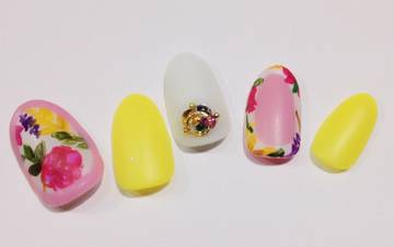 PRiNCESS NAiL （小阪本店） | 東大阪のネイルサロン