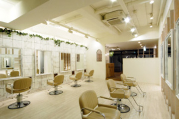 アン・アームズ | 堺のヘアサロン アン・アームズ | 堺のヘアサロン