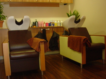 ｉｌ ｓａｌｏｎｅ ｄｉｖｅｒｔａ | 岸和田のヘアサロン