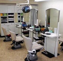 美容サラ　ＪＲ立花店 | 尼崎のヘアサロン