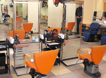 美容サラ　阪急川西店 | 川西のヘアサロン