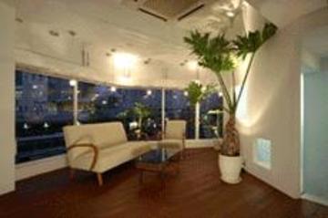 i's FRUNC　フランク伊丹店 | 伊丹のヘアサロン