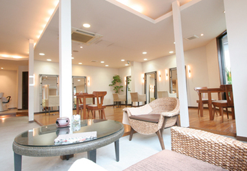 CREER 住吉店 | 岡本/住吉のヘアサロン