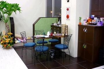 Oz Roots オズ ルーツ | 御所のヘアサロン Oz Roots オズ ルーツ | 御所のヘアサロン