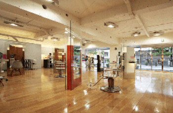 STYLE 袋町店 | 袋町/本通/紙屋町/立町のヘアサロン