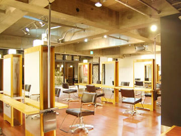 リッチ スタイル 清水店 RICCI STYLE | 松山のヘアサロン