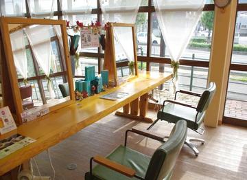 海岸通り Be Born | 四国中央のヘアサロン 海岸通り Be Born | 四国中央のヘアサロン