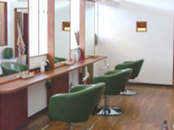 bis passe ザ・ビッグ松神子店 ~ カット ~ | 新居浜のヘアサロン bis passe ザ・ビッグ松神子店 ~ カット ~ | 新居浜のヘアサロン