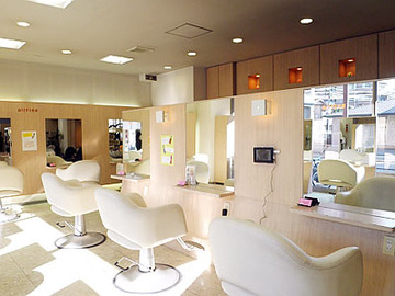 allfine 小笹店 | 高宮/大橋/井尻のヘアサロン