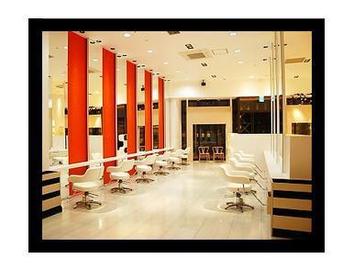 Ｆ・アヴェダ木の葉モール橋本 | 橋本/次郎丸/野芥のヘアサロン