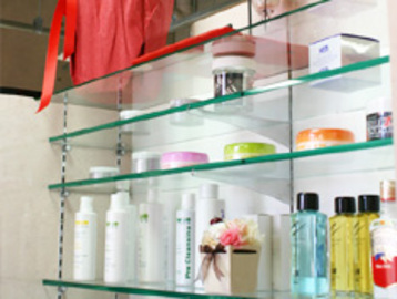 ヘアーモードメーカーズ・ヤマシタ | 長崎のヘアサロン