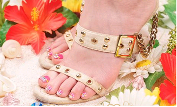 CRYSTAL NAIL イオン延岡店 | 延岡のネイルサロン