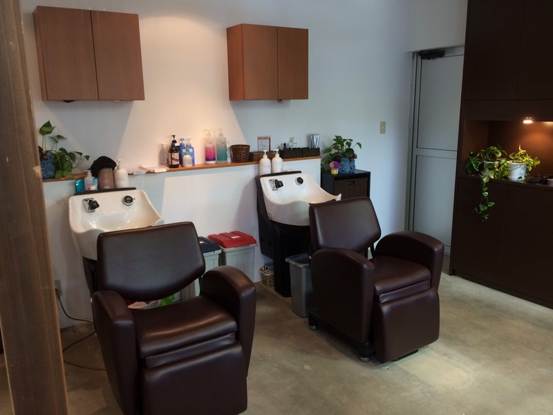 SPACETRIBE | 日向のヘアサロン SPACETRIBE | 日向のヘアサロン